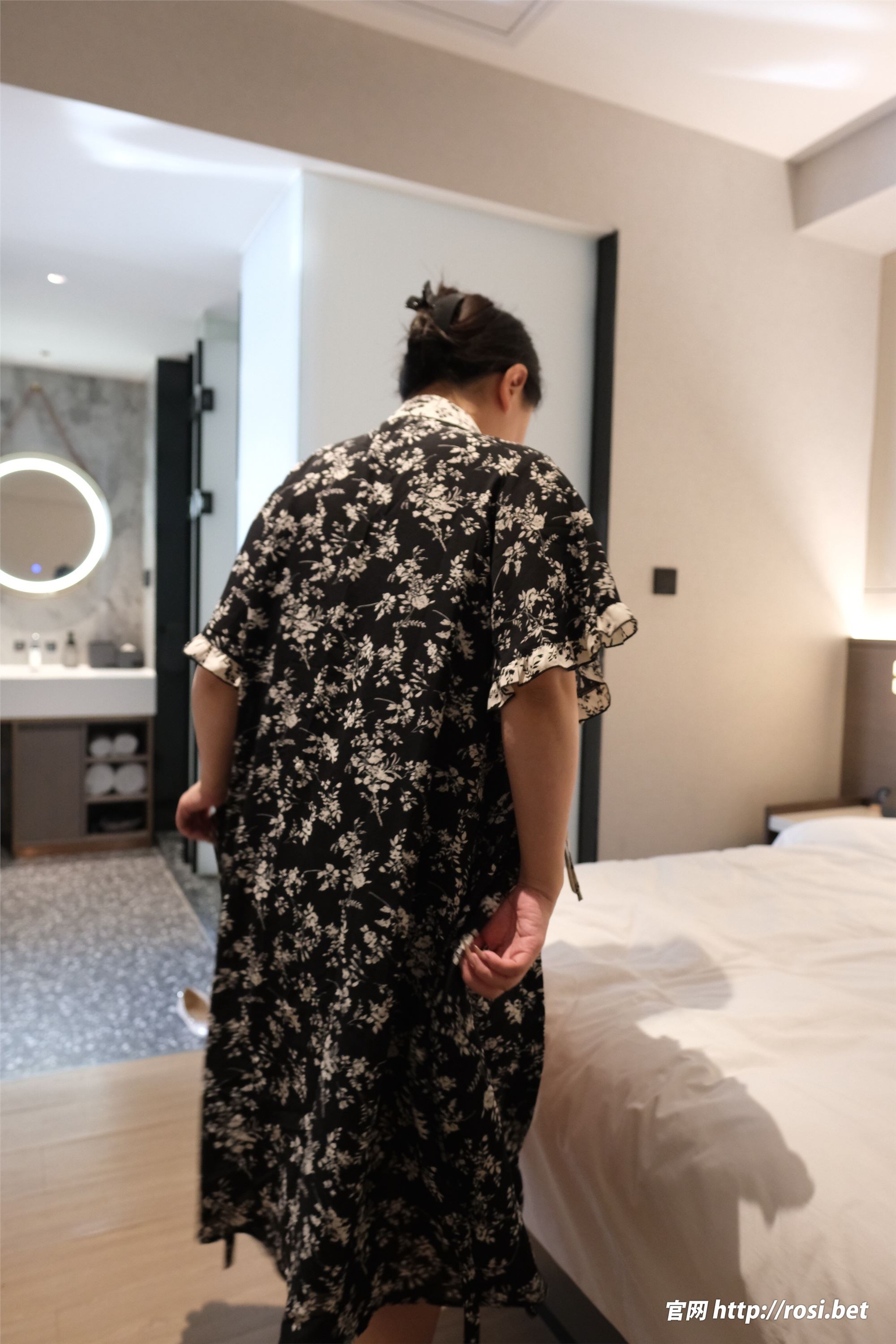 ROSI写真 2026.03.04 NO.5203